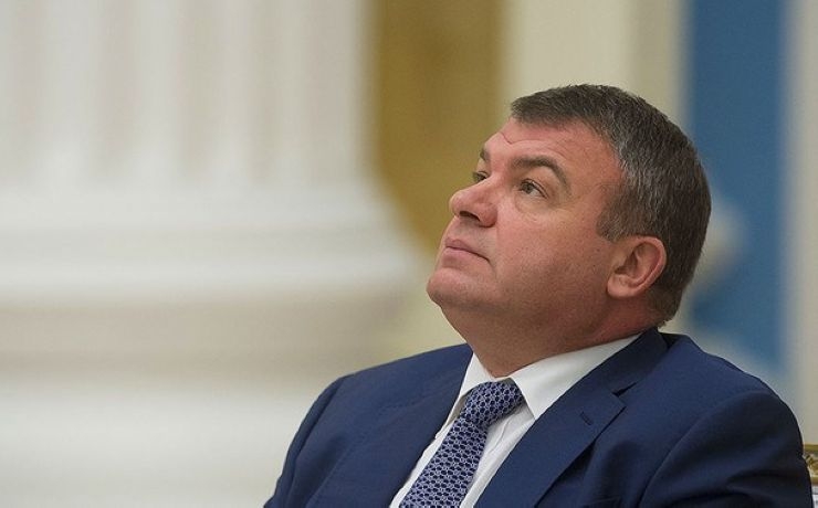 Главная военная прокуратура посчитала законной амнистию Сердюкова <p>Он попал под амнистию как защитник Отечества</p>