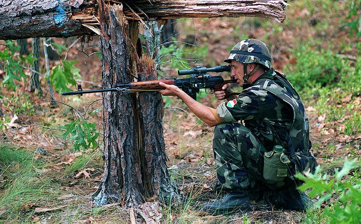 Российские инженеры разработали уникальный снайперский комплекс <p>По оценке военных специалистов, участвовавших в испытаниях, этот комплекс - лучший в мире</p>