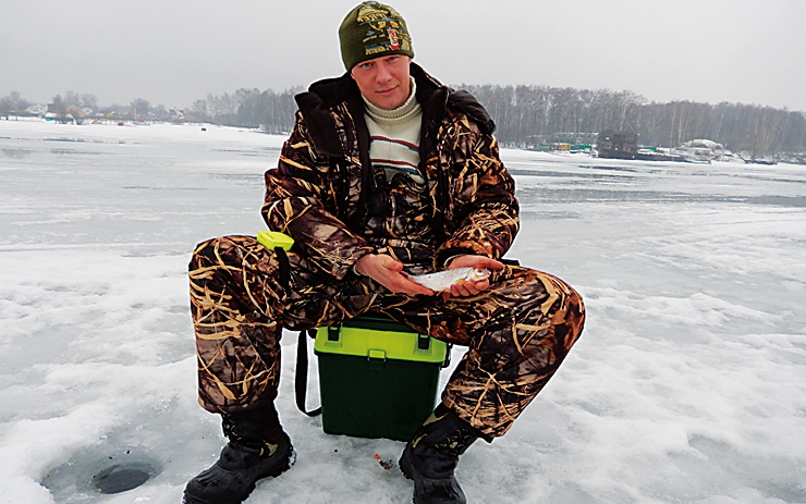 Рыбалка по последнему льду на Клязьминском водохранилище <p>Календарная весна в этом году, наконец-то, совпала с природной (не часто такое бывает!). Да, похоже, взяла весна на себя повышенные обязательства. И накрыла небывалым теплом среднюю полосу России.</p>