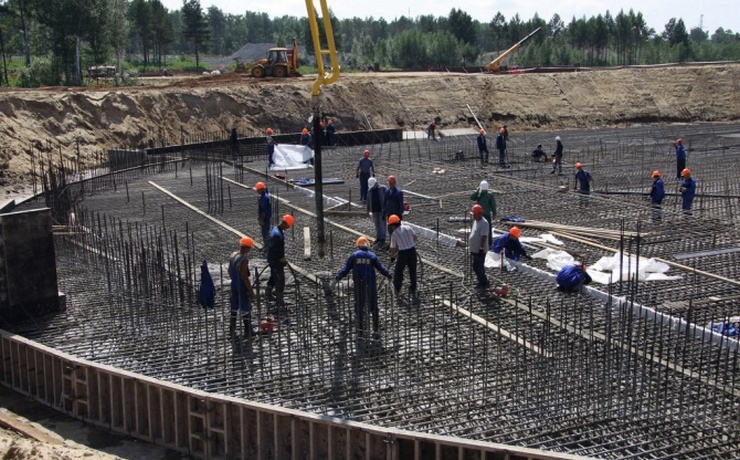 Глава компании, удерживающий выплату зарплат строителям космодрома Восточный, арестован <p>Забастовка и голодовка рабочих, а также личное вмешательство Рогозина позволили довести дело до суда </p>