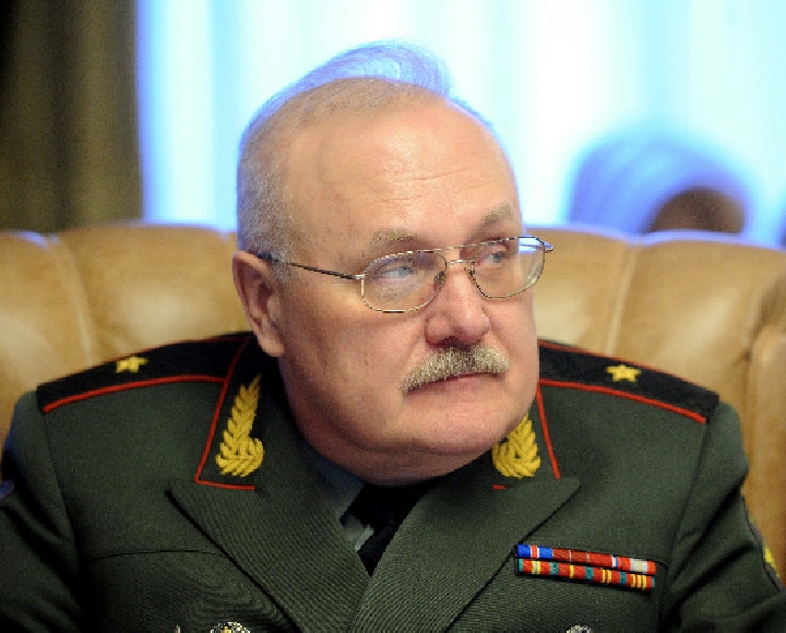 Кадровые перестановки: они иногда возвращаются В мае этого года Шеремета уволили с военной службы.