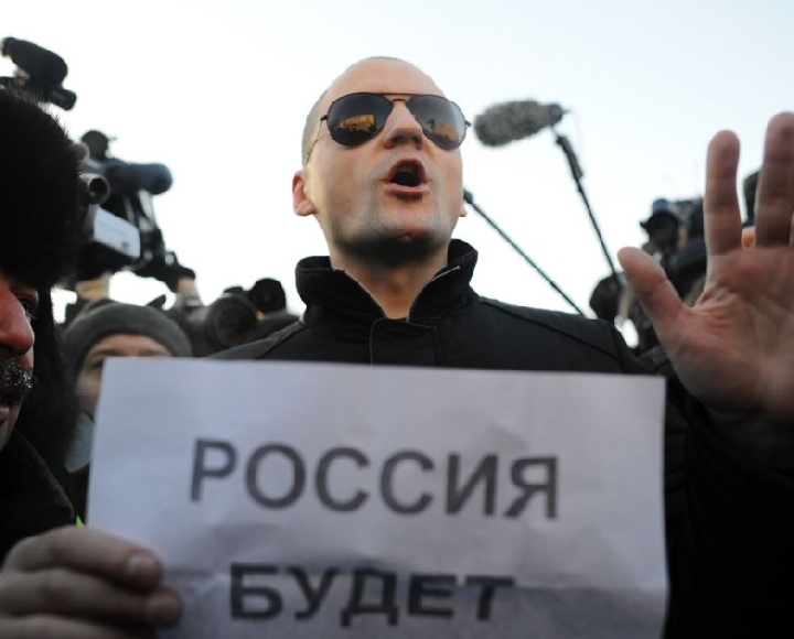 Удальцова обвиняют в организации массовых беспорядков...